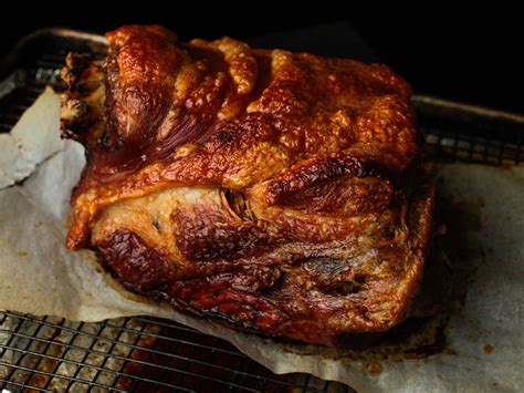 How Long to Cook Pork Shoulder in Electric Roaster: A Comprehensive Guide